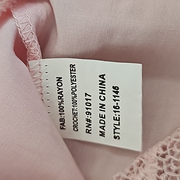 Pink Boho Floral Lace Swim Coverup 3/4 sleeve Off The Shoulder Small - Picture 9 of 9